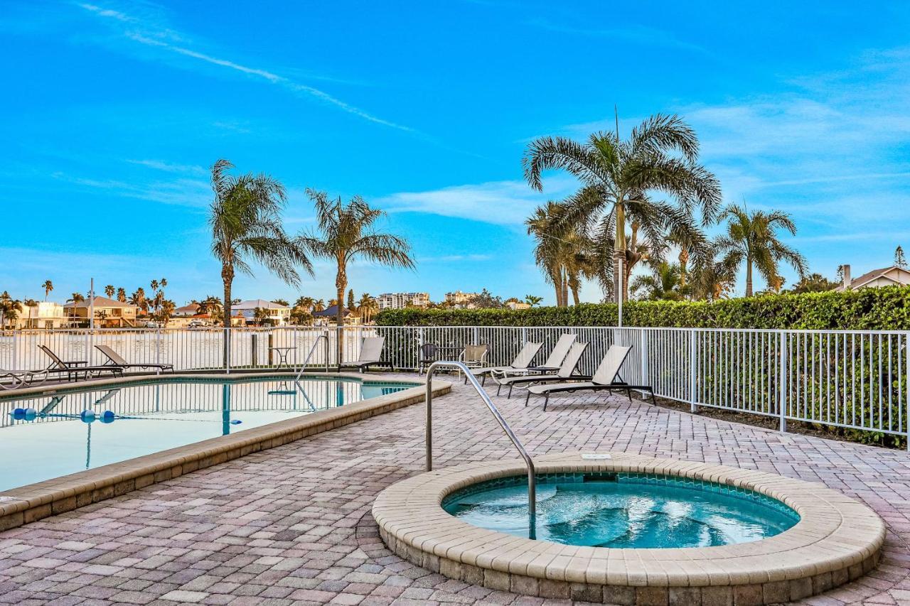 Palms Of Treasure Island 405 Leilighet St. Pete Beach Eksteriør bilde